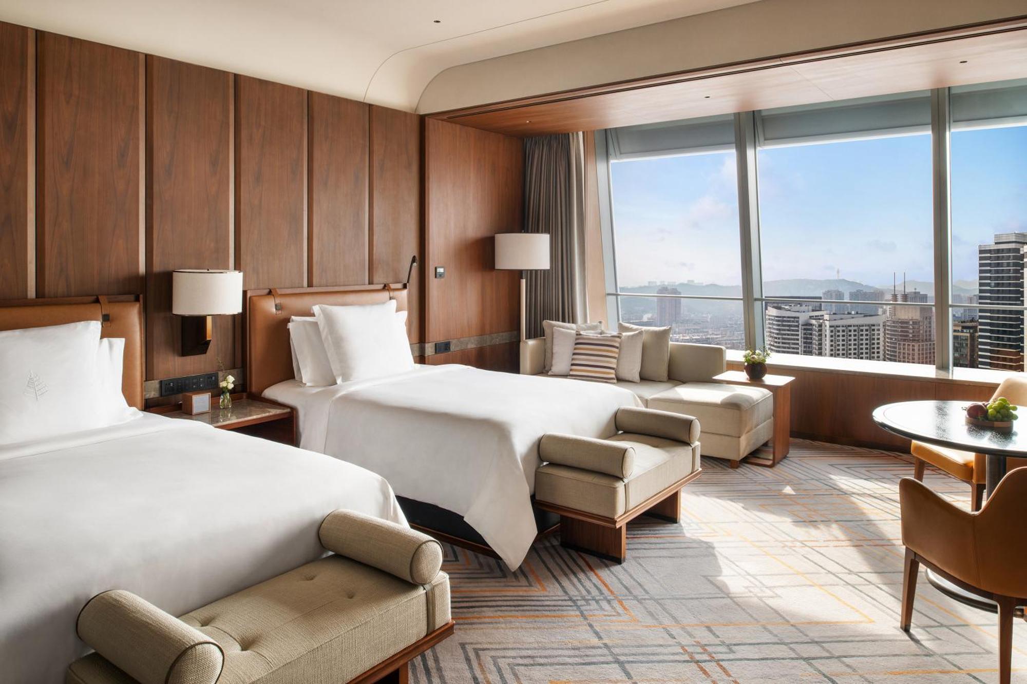 Four Seasons Hotel Dalian Bagian luar foto
